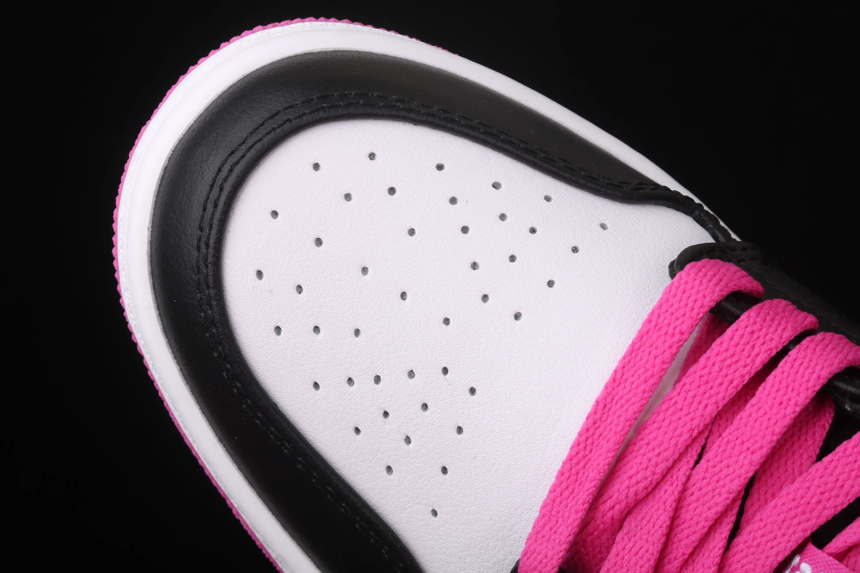 All Categories Air Jordan Jordan Series Basketball Shoes Air Jordan 1 Low Air Jordan 1 Low "Magenta" AJ1 Joe 1 Raspberry Red First Layer Low-top Cultural and Leisure Sports Shoes CK3022-005